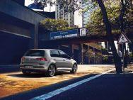 Компактвэн Volkswagen Golf Plus станет просторнее и выше