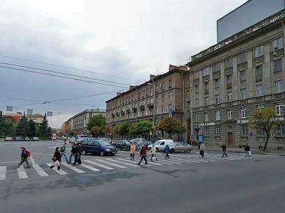 Прокуратура требует убрать с Петроградской стороны рекламные щиты