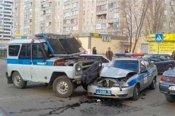 Виновных в ДТП полицейских будут увольнять вместе с их начальниками