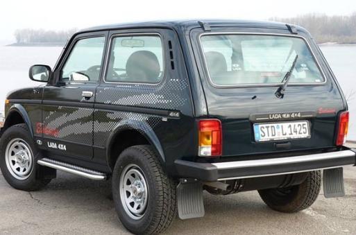 Стартовали продажи новых версий LADA 4x4