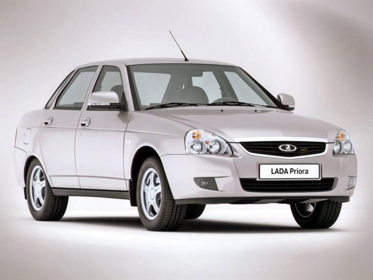 С 1 июля производство Lada Samara и Lada Priora сократят вдвое