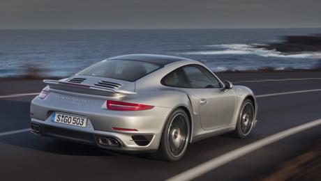 Porsche рассекретила 911 Turbo и Turbo S за 4 месяца до премьеры
