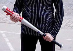 На трассе «Украина» неизвестные напали с битами на молдаван на Mitsubishi