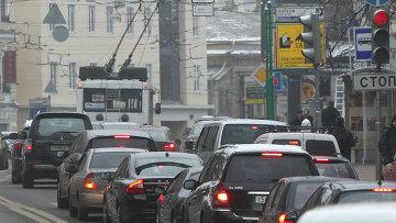 Движение в центре Москвы ограничат из-за репетиции парада Победы