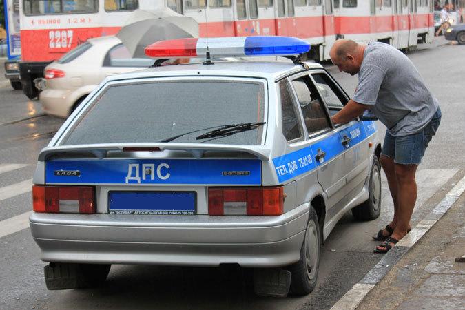 Пьяный водитель пытался дать взятку сотруднику ГИБДД