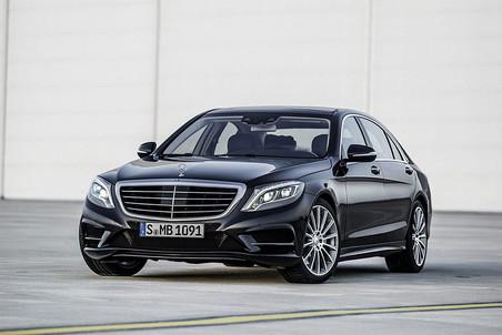 Mercedes-Benz через несколько лет оснастят «автопилотом»