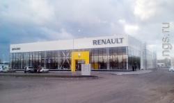 В Омске на Левом берегу открылся новый автосалон Renault