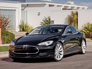 Tesla намерен выпустить недорогой электрокар