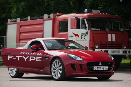 Jaguar распродал половину всех родстеров F-Type