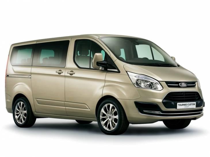 Ford рассекретил цену модели Tourneo Custom