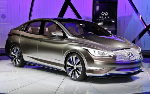 Nissan отложил разработку электрического Infiniti