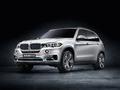 Компанией BMW был представлен гибрида X5 eDrive