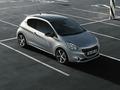 Peugeot 208 с новым «роботом» появился в России