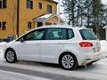 Преемник Volkswagen Golf Plus попался шпионам «в чем мать родила»